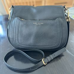 Marc Jacobs M0013046 001 Empire City Crossbody Messenger Bag Leather 