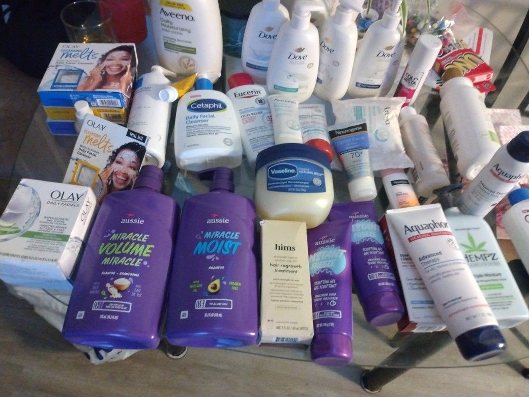 All Kinds Of Cosmetics