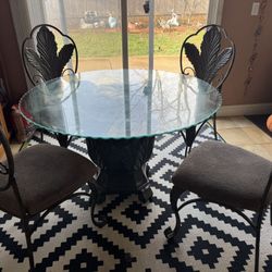 Luxury round glass dining table set