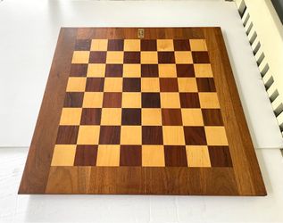 ** Drueke No 62 Wood Chessboard **