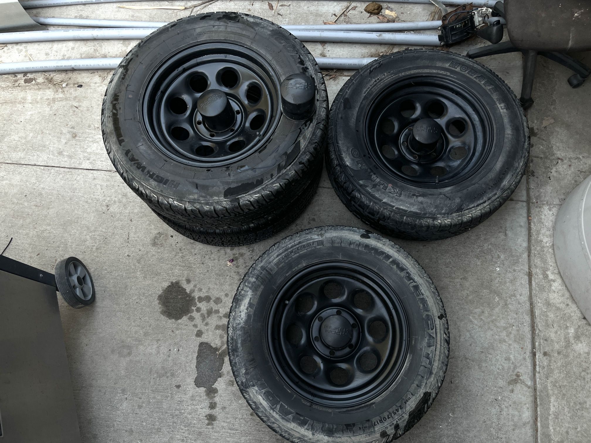 Black Rock 997B Soft 8 matte black steel wheel