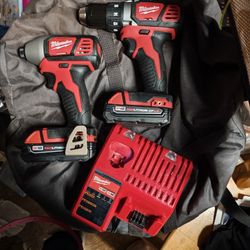 M18 Drill/Impact Kit
