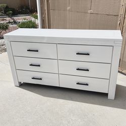 Farmhouse White Solid Wood Dresser PRICE FIRM $250