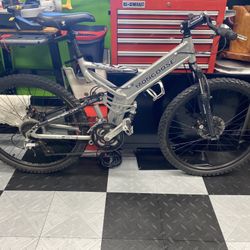Mountain Bike $150