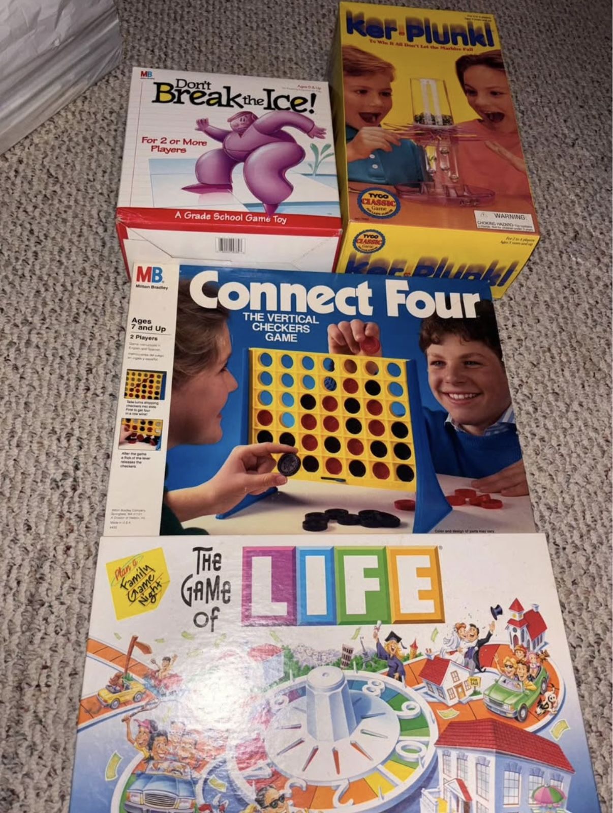 Random Vintage Milton Bradley Board Games Connect Four Life