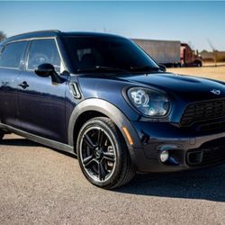 Mini cooper-country man 2012