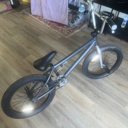 20'' Freestyle BMX Bike