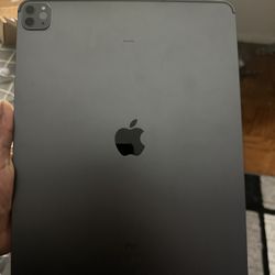 iPad Pro 12.9 (2022) 256GB - Space Gray - (Wi-Fi + GSM/CDMA + 5G)