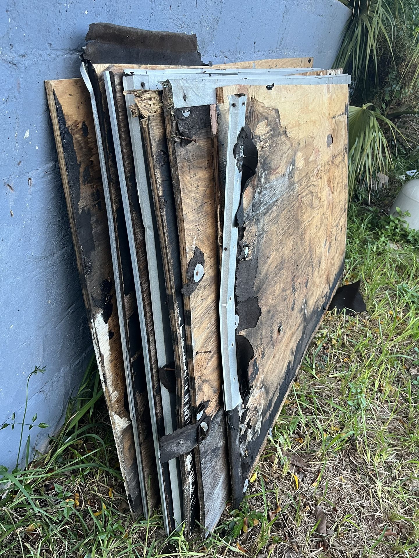 Plywood