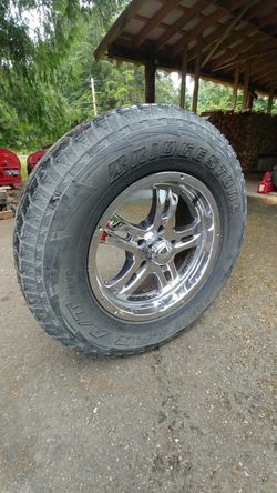 265 70 17 Jeep wheels