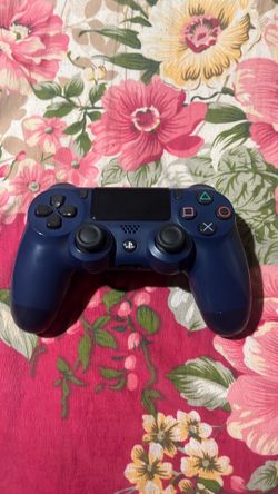 PS4 controller