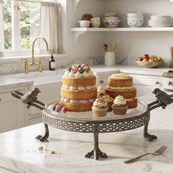Cake Holder, Cake Boxes And Cake Boards. 