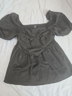 SHEIN Black Puff Sleeve shirt