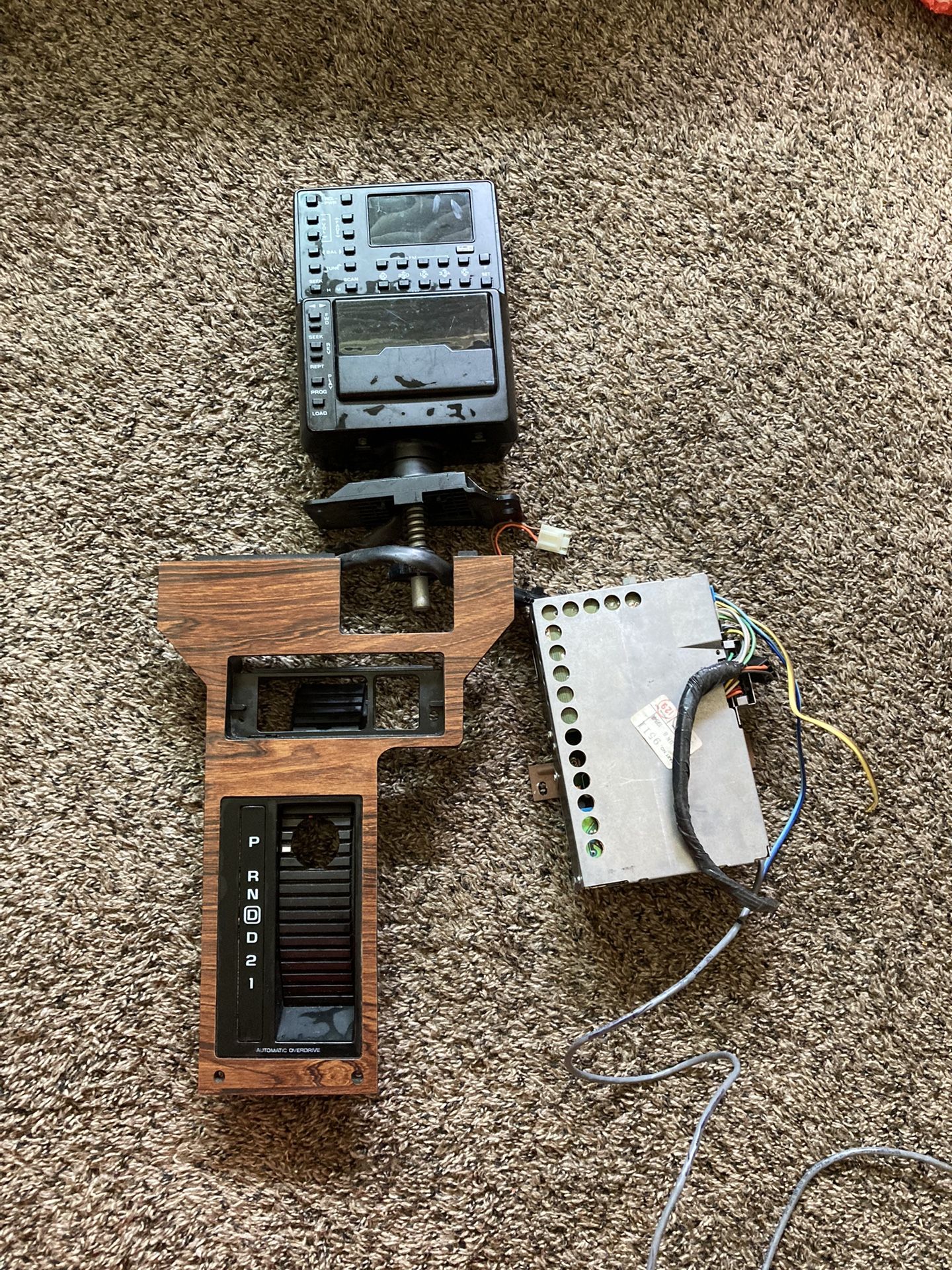 Original 1984 Berlinetta Radio And Receiver