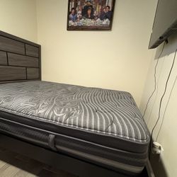 Set De Cama Y Colchón  Size Queen 