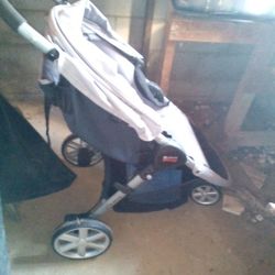 Nice Britax Stroller