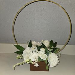 10 White Flower Centerpieces 