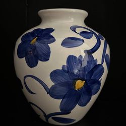 Vintage Blue And White Flowers Ceramic Porcelain Vase Accent Home Decor