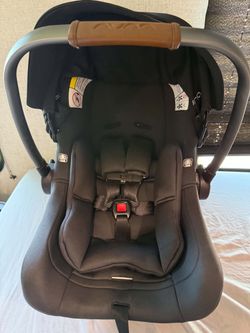 Nuna pipa carseat