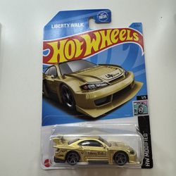 Hot Wheels Nissan Silvia Liberty Walk Gold