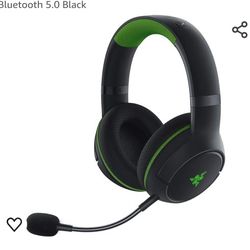 Razer Kaira Pro Wireless Gaming Headset for Xbox Series X | S: TriForce Titanium 50mm Drivers - Supercardioid Mic Dedicated Mobile EQ and Pairing Blue