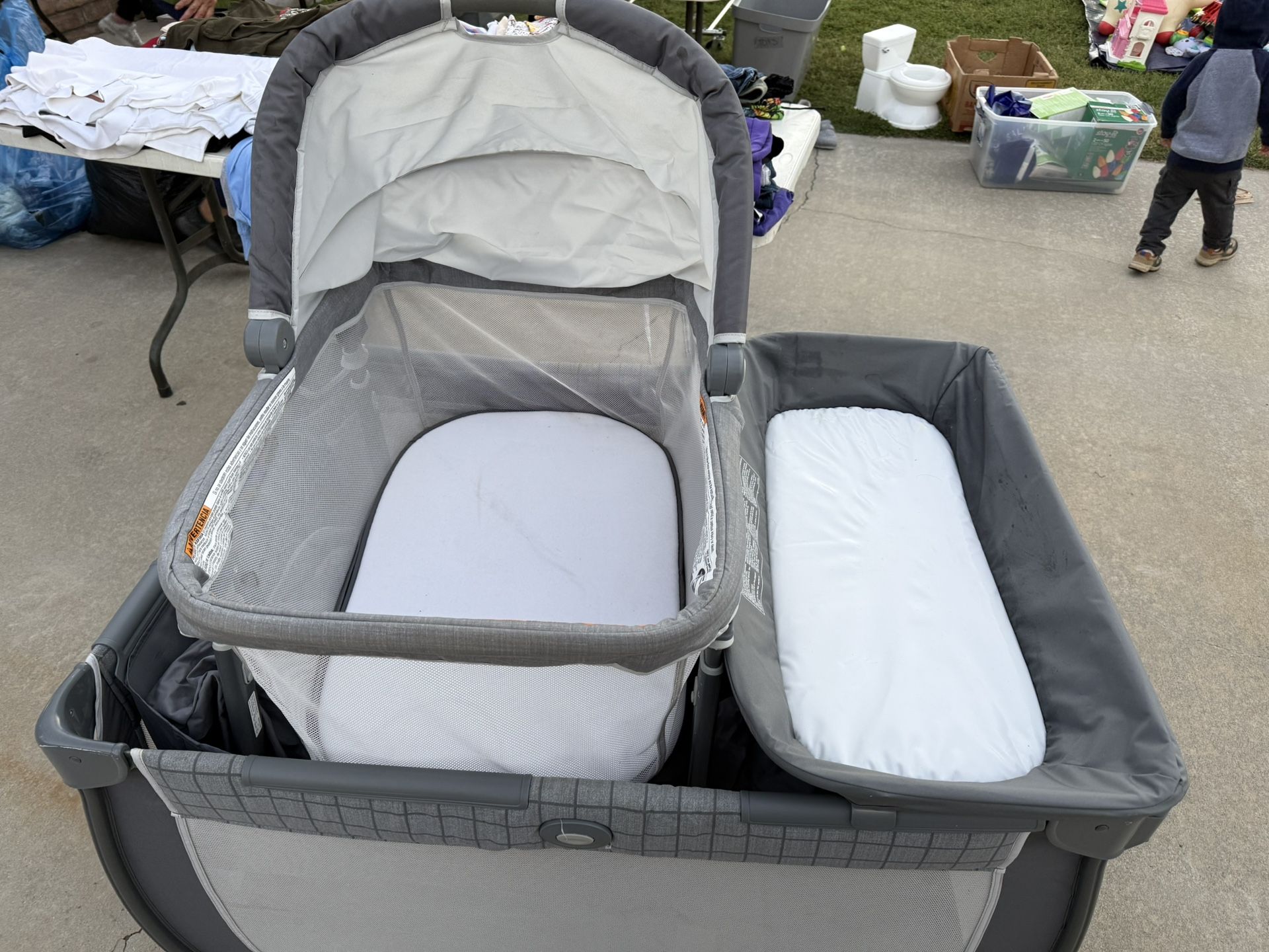 Graco Playpen And Bassinet 