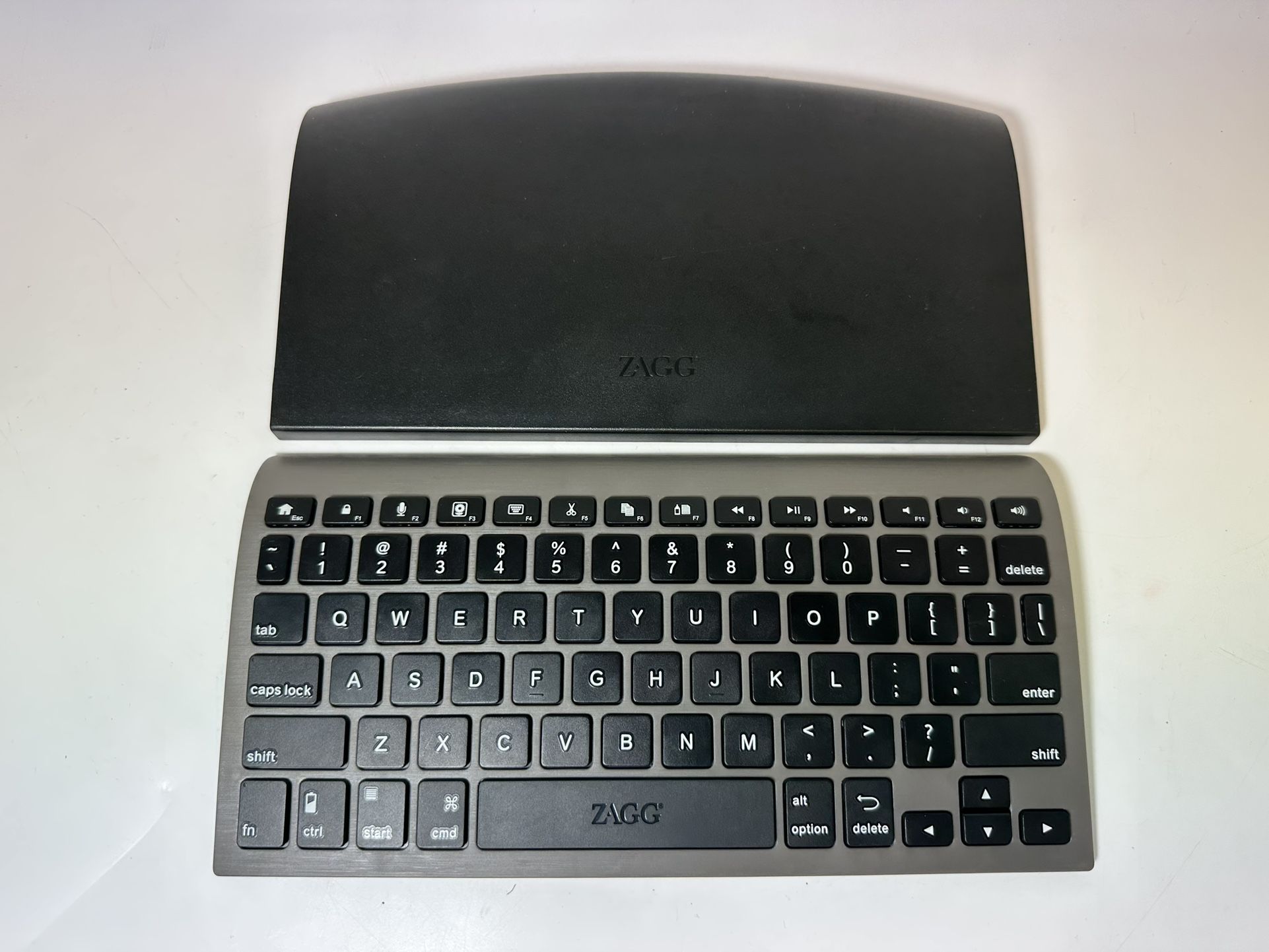 ZAGG keys Universal Keyboard Case & Stand for iPad & Samsung Tablet - Black