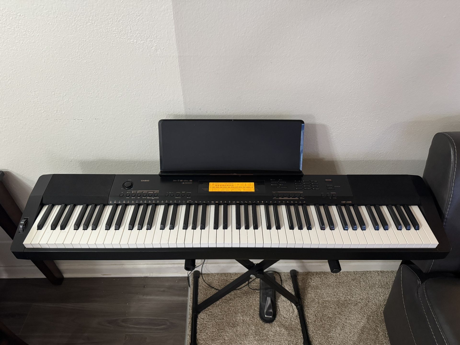 Used Casio CDP-230R Stage Piano