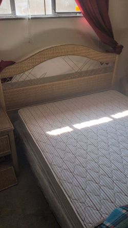 Full size wicker bedroom set