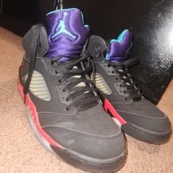 Used Jordan Five With Box
