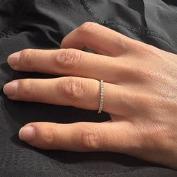 White Gold Woman’s Ring 