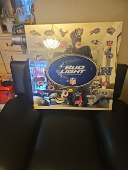 2013 NFL Bud Light Bar Mirror  26" X26"