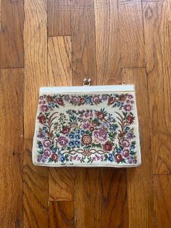 Vintage 1960s Handmade Germany White Floral Multicolor Petit Point Kiss Lock Closure Purse