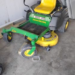 John Deere Zero Turn Z225 Ztrak