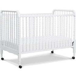 Da Vinci Lina 3-in-1 crib + Naturepedic Organic Mattress