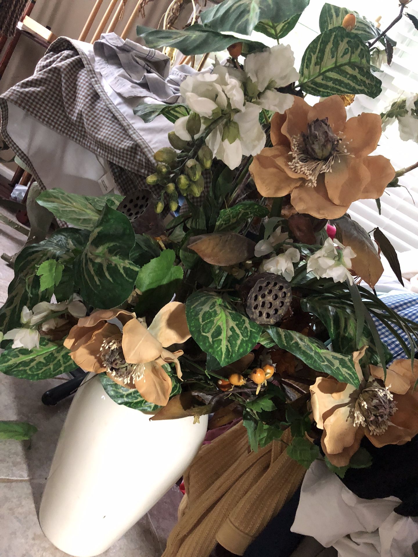 Beautiful Tall Vase With Decorate Flowers