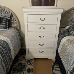 White Dresser In Great Shape