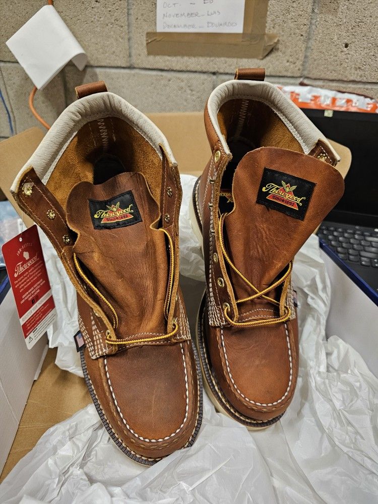 New Thorogood moc toe tobacco size 9wide