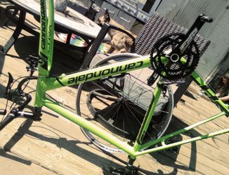 2015 Cannondale CAAD 8 : 105 : Green Roval Road Bike Wheelset
