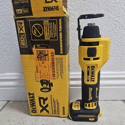 Dewalt xr cut out tool