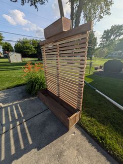 5x7.5' Cedar Privacy Planter – Heavy Duty Slat Screen