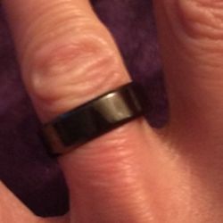 BLACK MENS TITANIUM WEDDING BAND