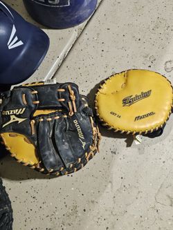 Mizuno Training Gloves
