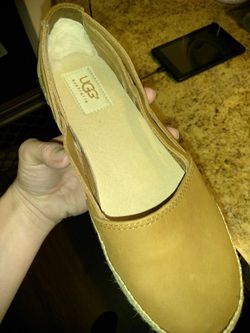 Ugg slip on shoes
