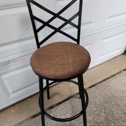 Swivel Bar Stool 