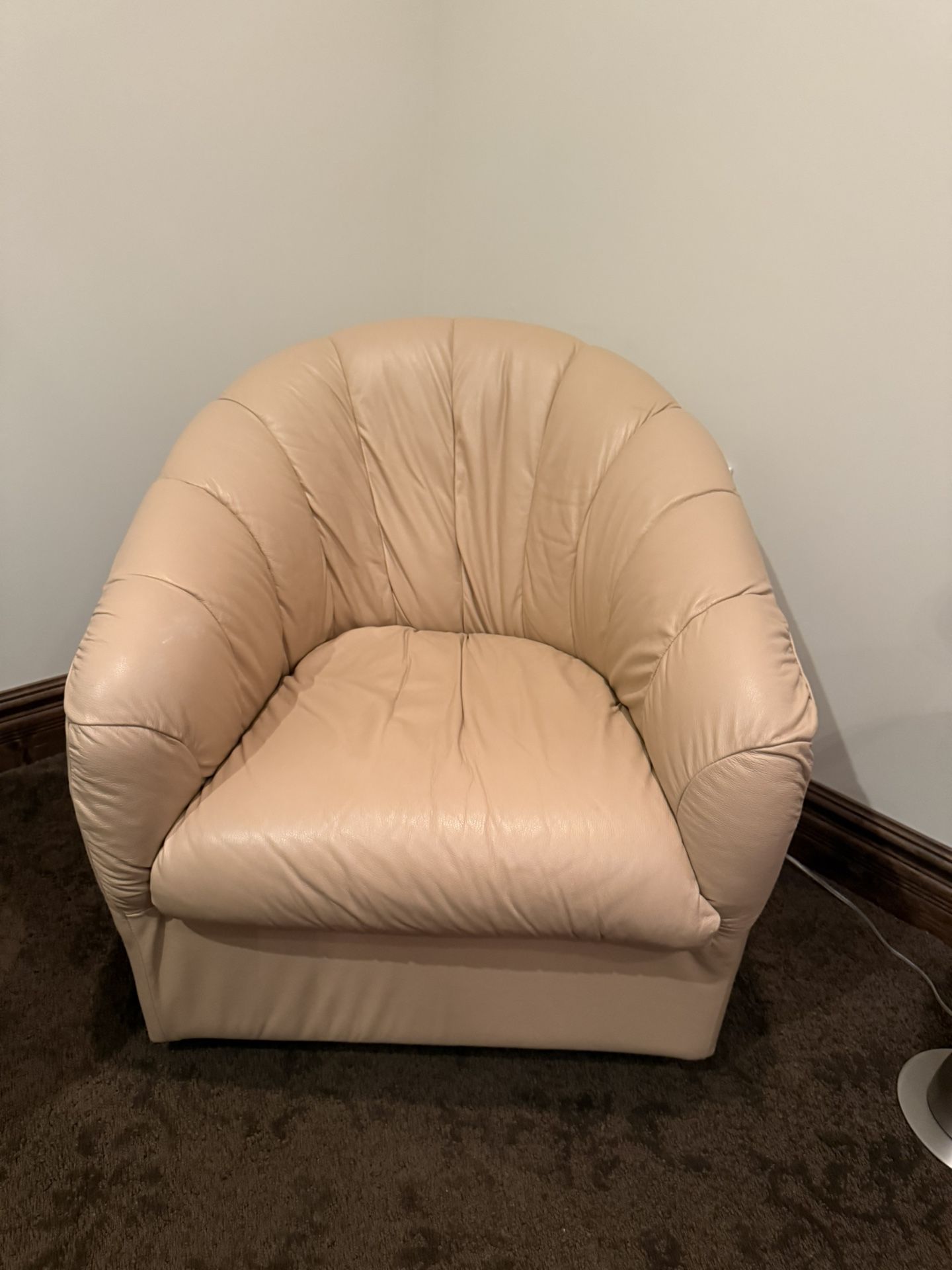 Leather Swivel Chair