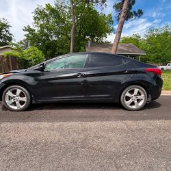 2013 Hyundai Elantra Limited FWD With