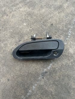 98 - 2002 HONDA ACCORD EXTERIOR DOOR HANDLE OUTSIDE FRONT LEFT