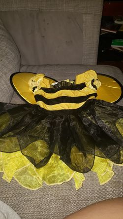 Bumble bee costume for babygirl. 6-9m