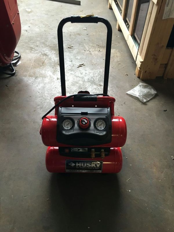Dewalt 225 Psi Air Compressor / Campbell Hausfeld Portable Electric Air Compressor â 3.2 / I had this idea just drop on me a few minutes ago and i was wondering if anyone could give me some feedback on if something like this would be feasible or not.